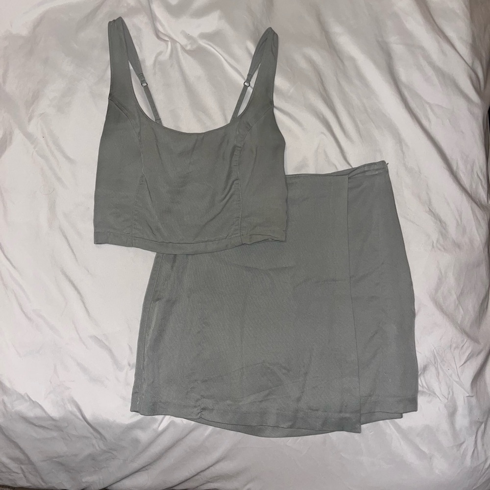 Abercrombie sage green matching set